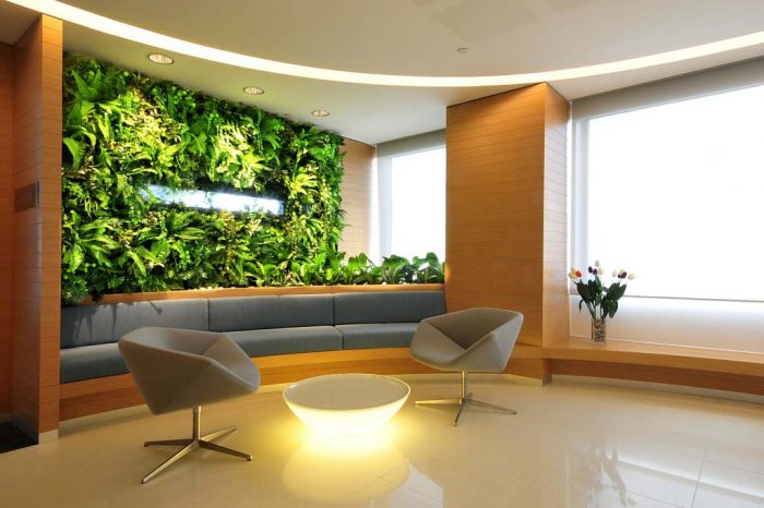 ofis-duvar-yapay-cicek-dekoru